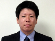 施設長　才穂　祐仁